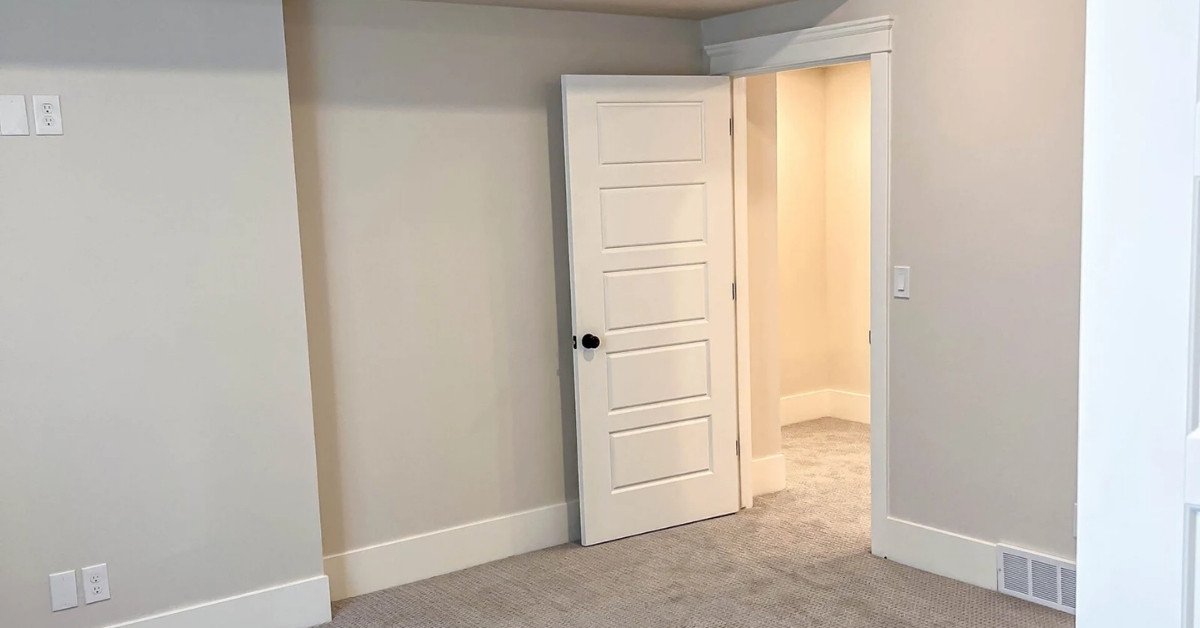 how to choose reliable basement contractor