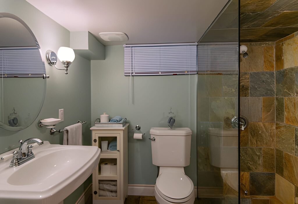 Factors of cost to put bathroom in basement